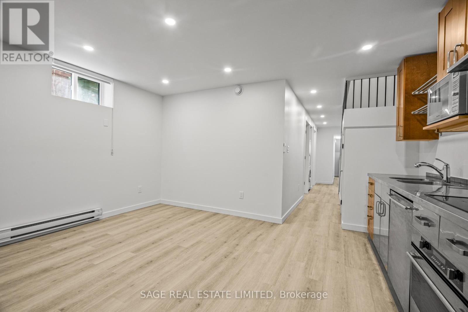25 Chamberlain Avenue Property Photo 30