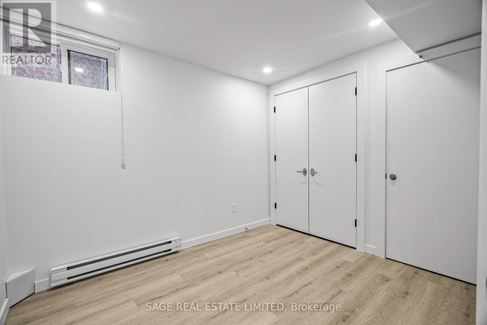 25 Chamberlain Avenue Property Photo 33