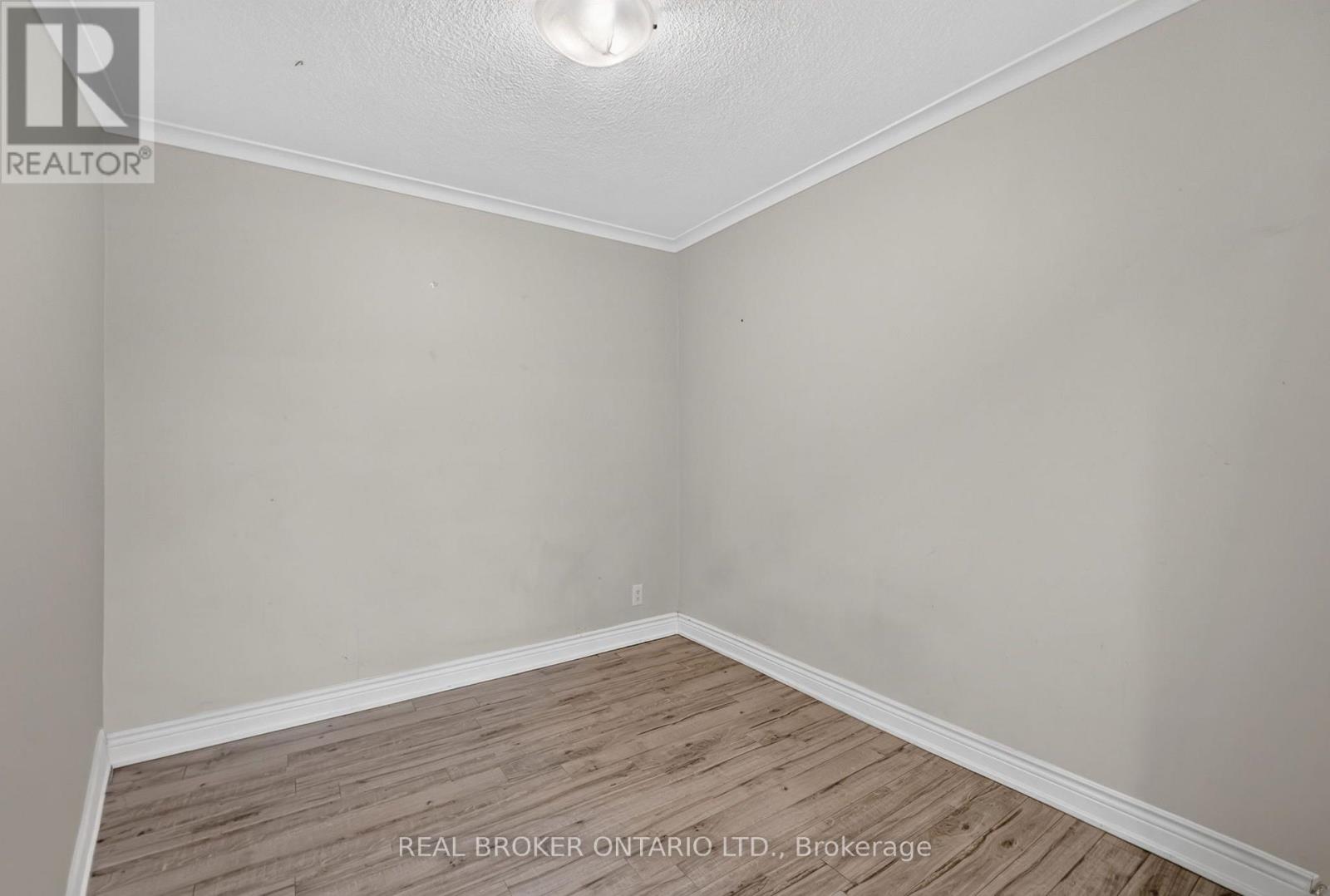 27 Vange Crescent Property Photo 12