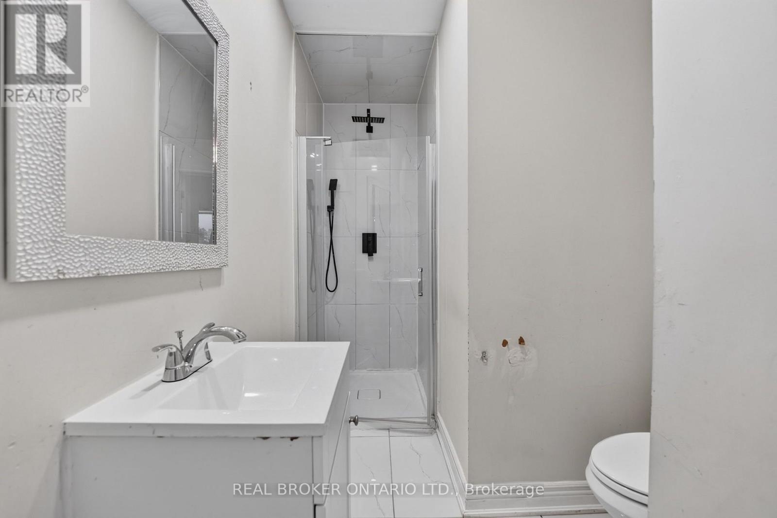 27 Vange Crescent Property Photo 21