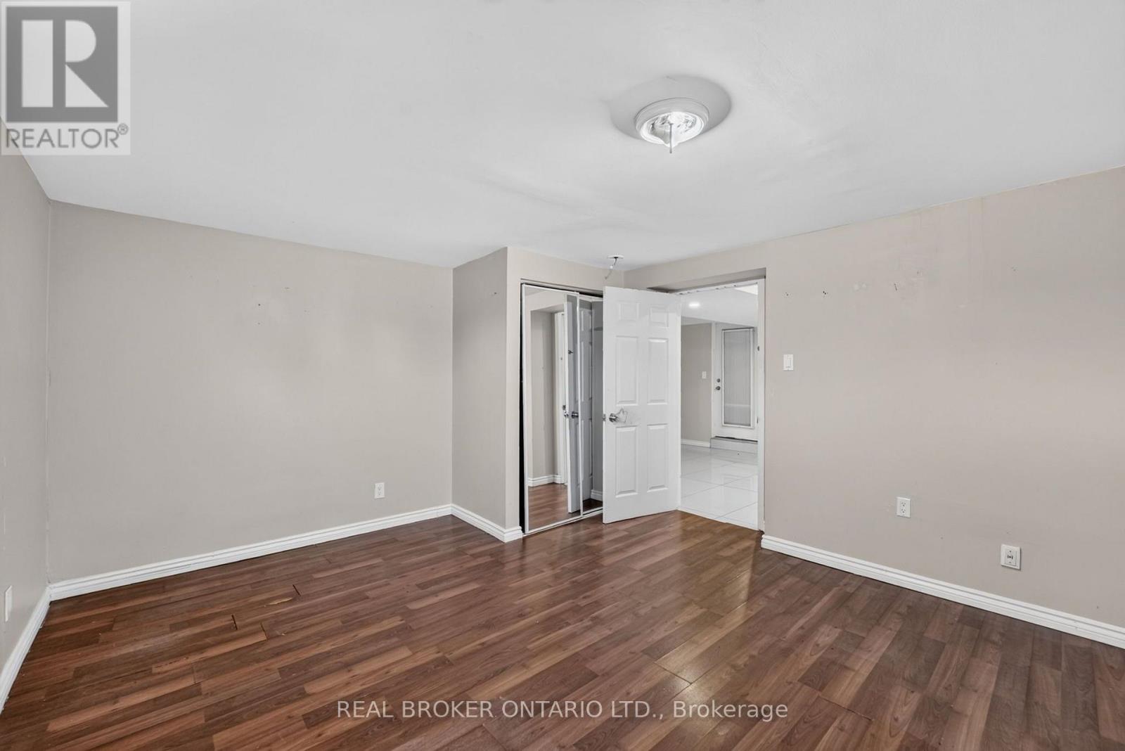 27 Vange Crescent Property Photo 37