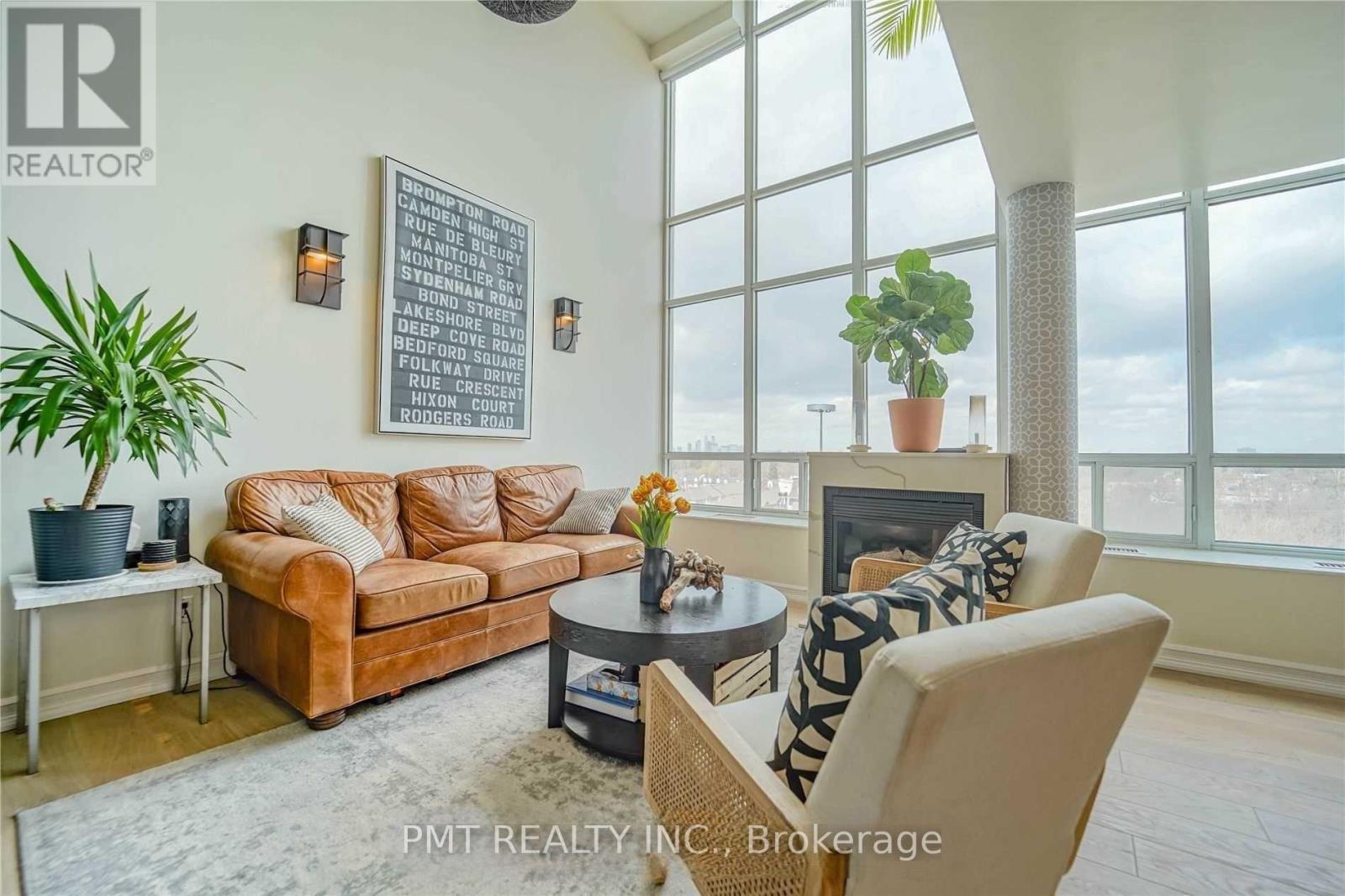 624 - 250 Manitoba Street Property Photo 9