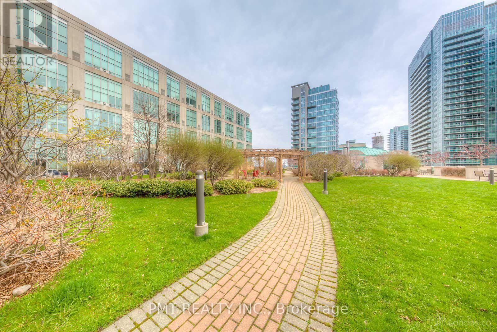624 - 250 Manitoba Street Property Photo 16