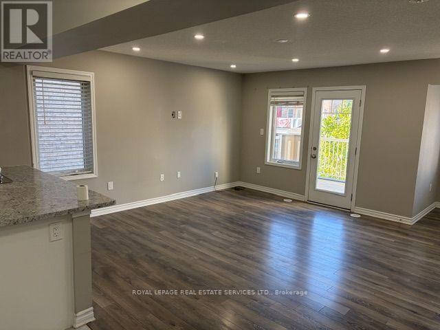 63 Bond Head Court Property Photo 8