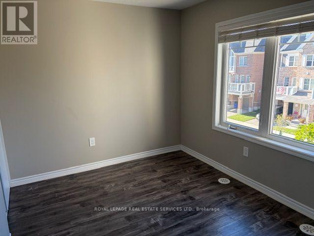 63 Bond Head Court Property Photo 13