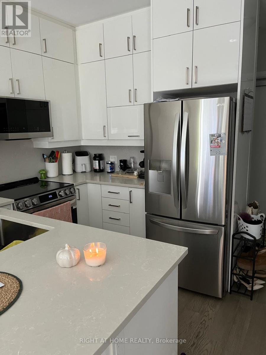 205 - 470 Gordon Krantz Avenue Property Photo 12
