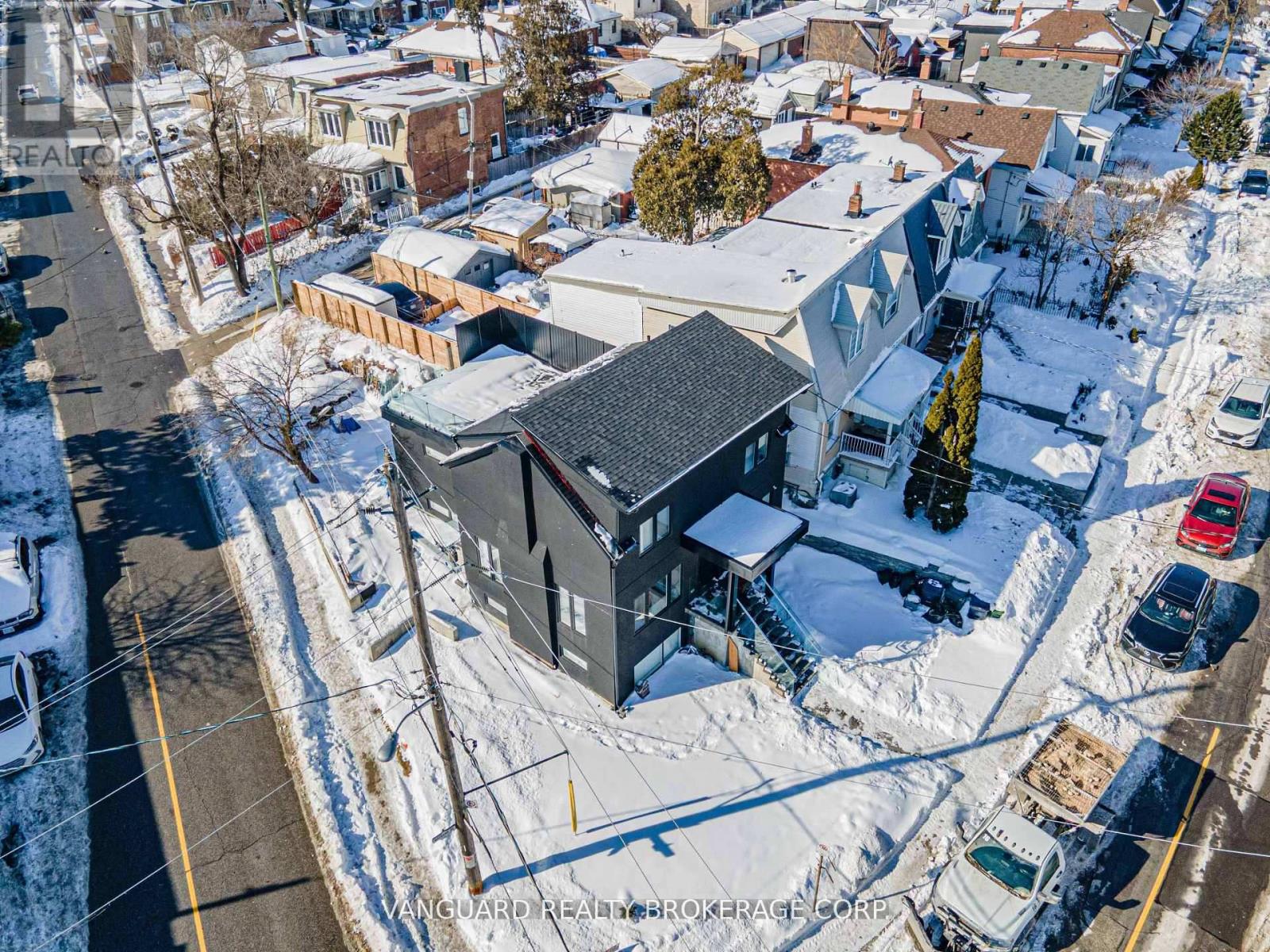 410 Maybank Avenue Property Photo 4
