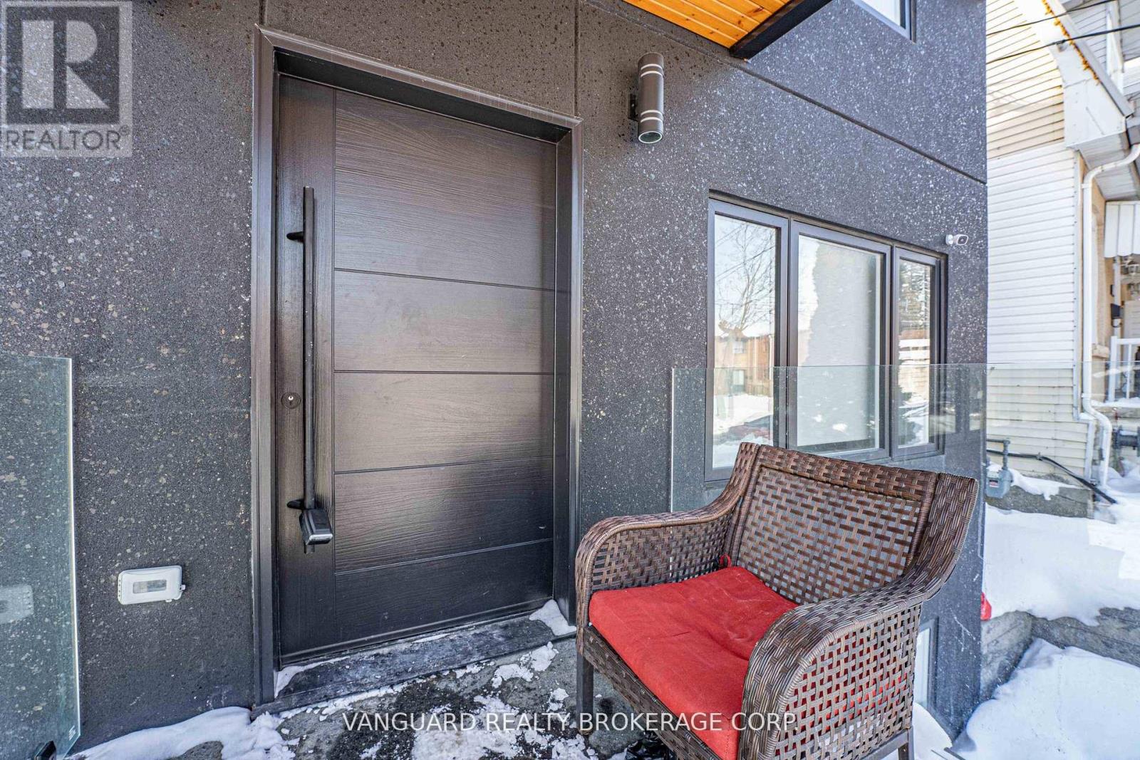 410 Maybank Avenue Property Photo 14