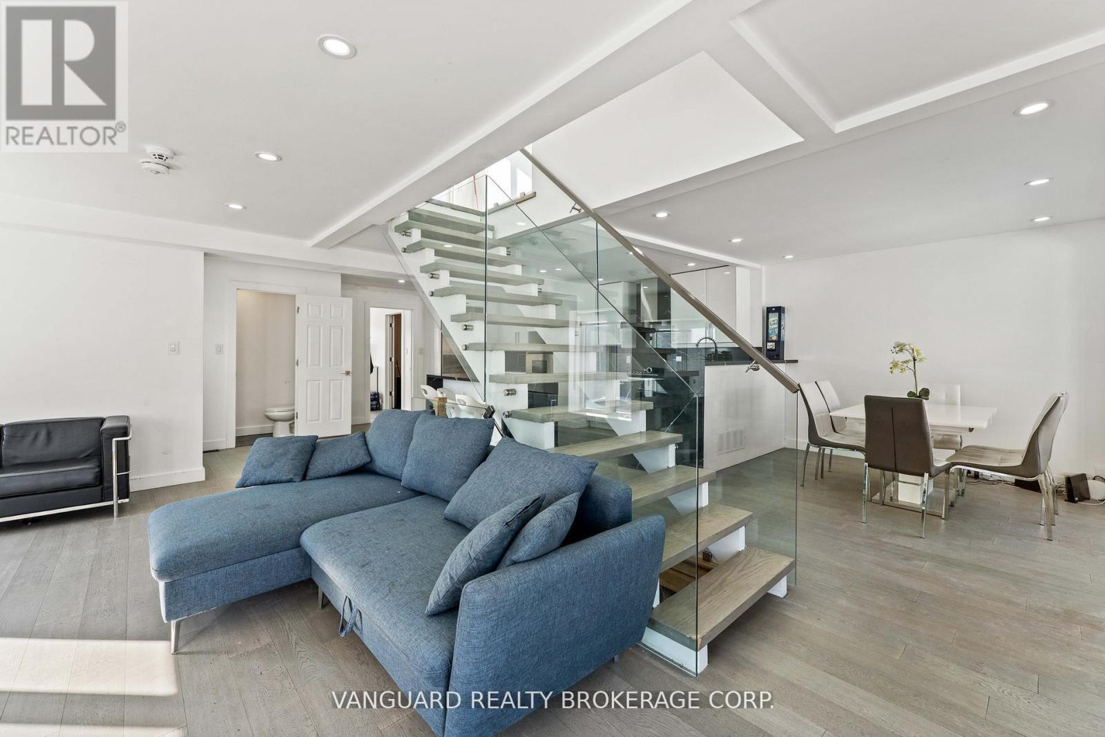 410 Maybank Avenue Property Photo 15