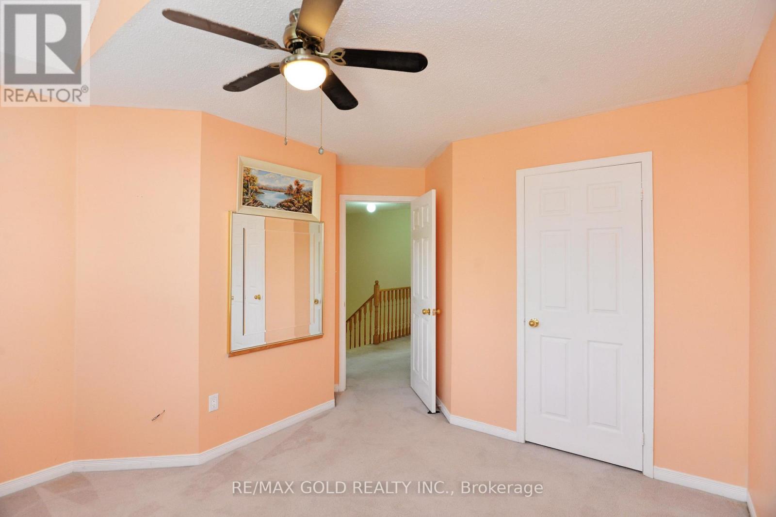 5974 Tenth Line Property Photo 29
