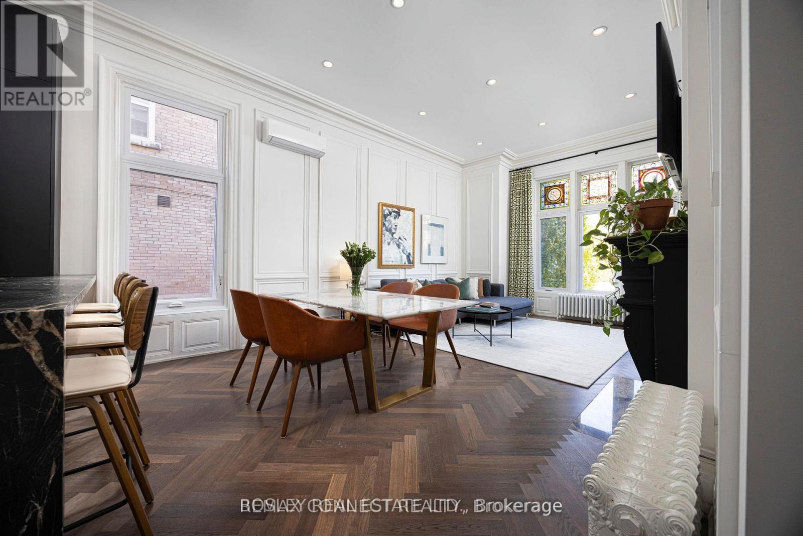 Main - 178 High Park Avenue Property Photo 9