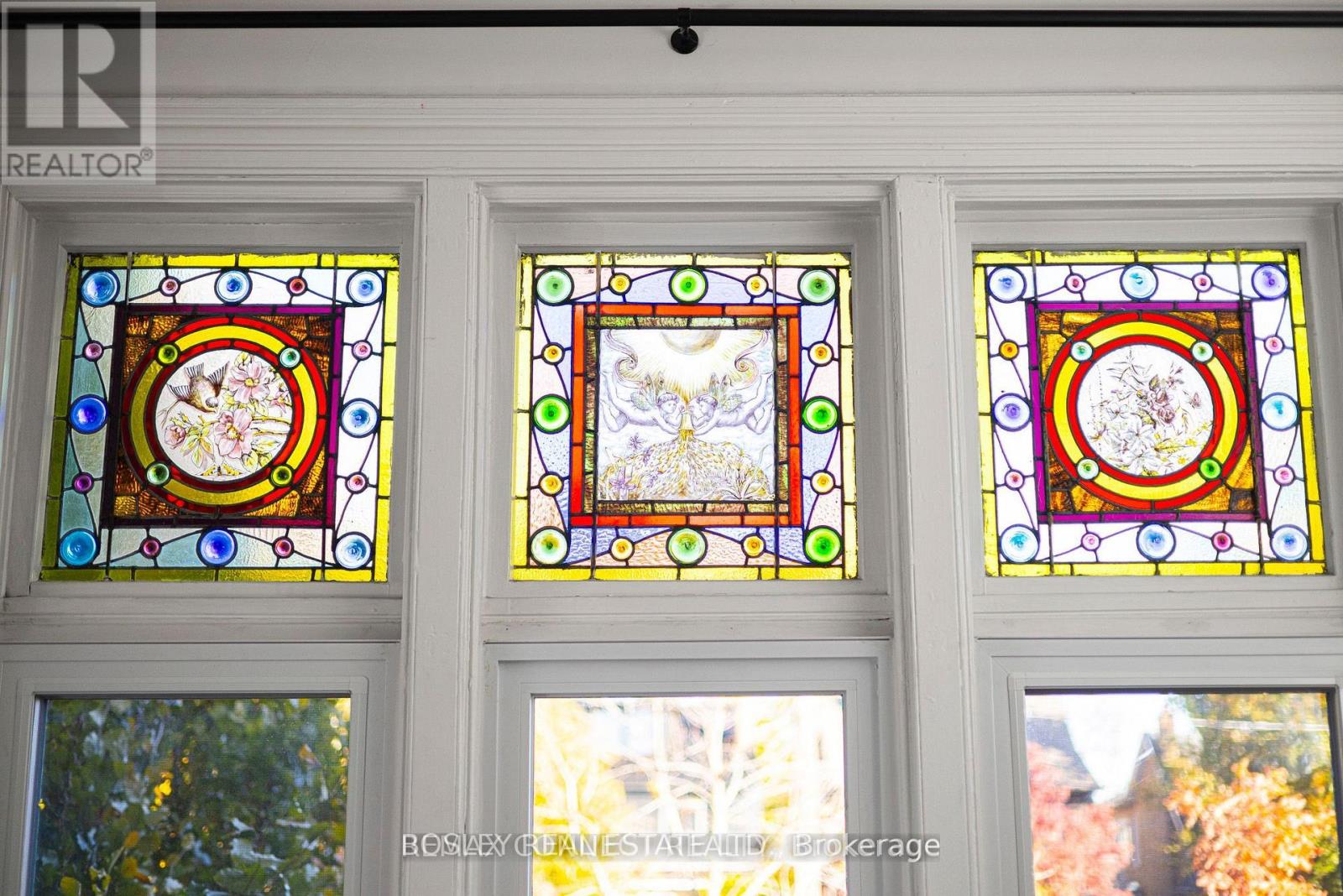 Main - 178 High Park Avenue Property Photo 11