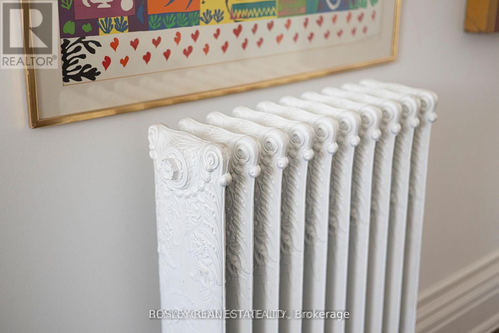 Main - 178 High Park Avenue Property Photo 22