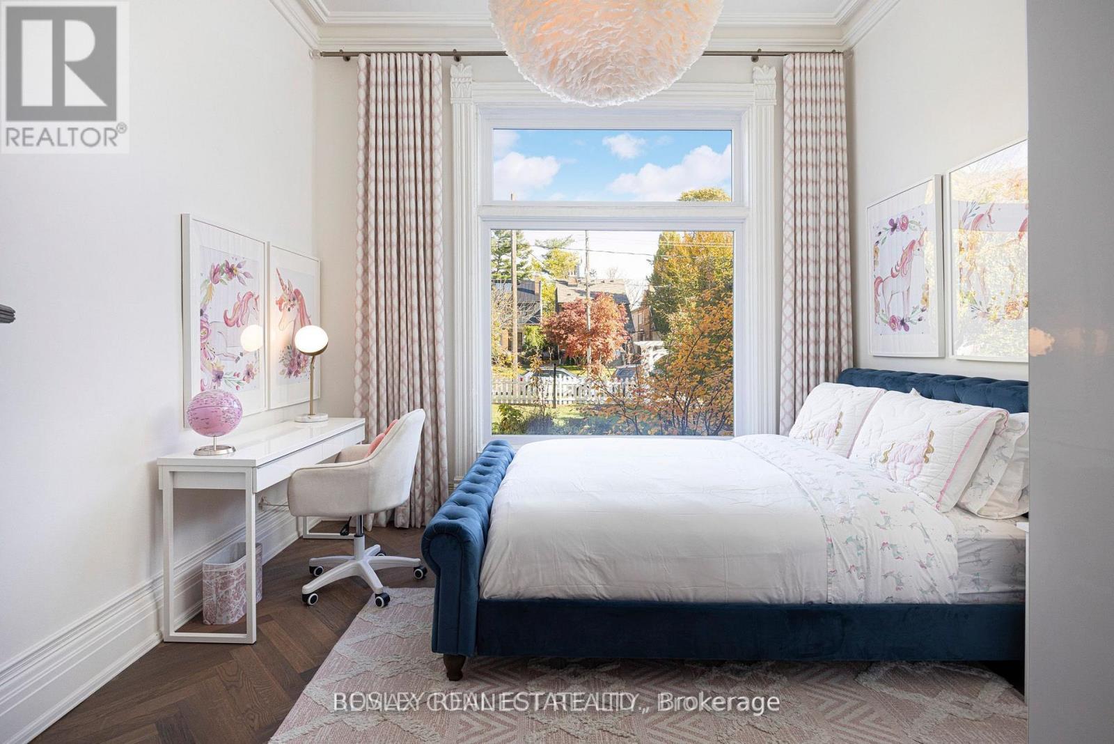 Main - 178 High Park Avenue Property Photo 27