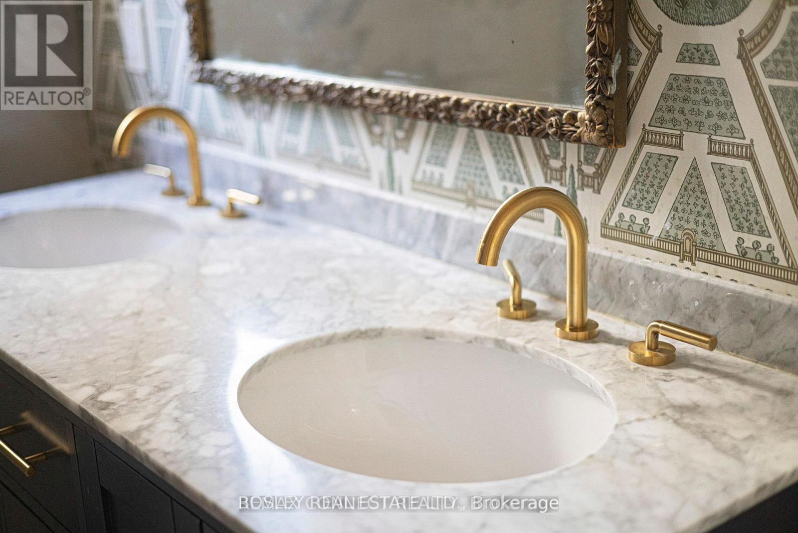 Main - 178 High Park Avenue Property Photo 31