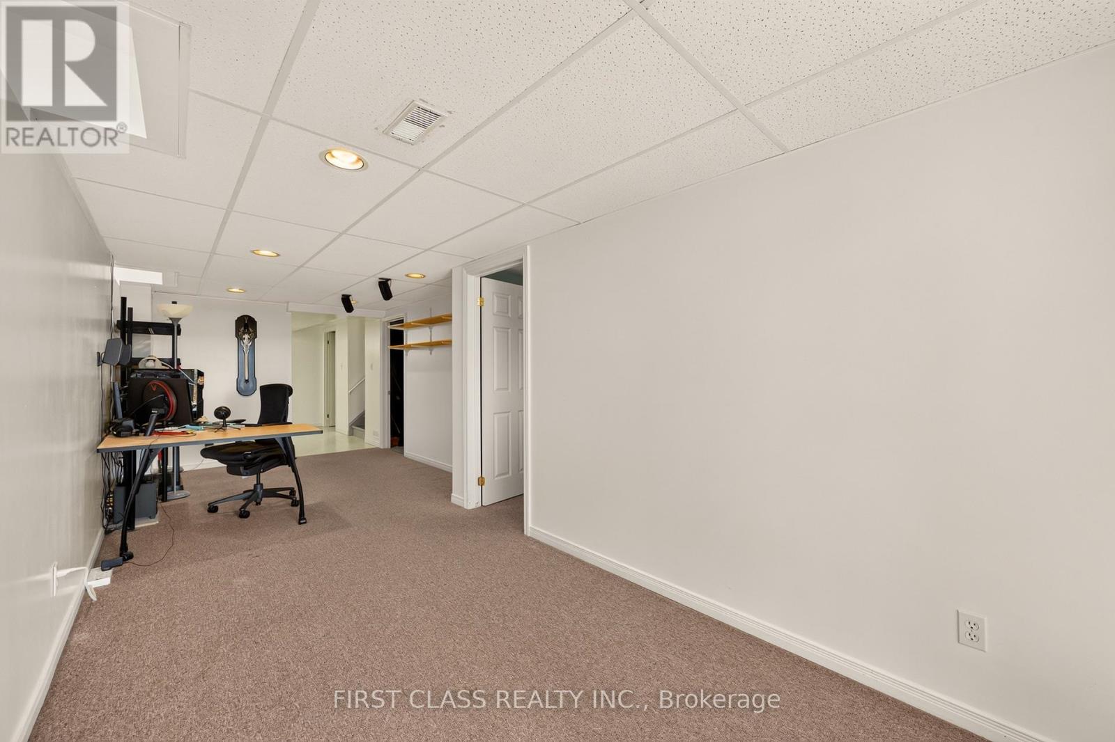 38 Pacific Wind Crescent Property Photo 34