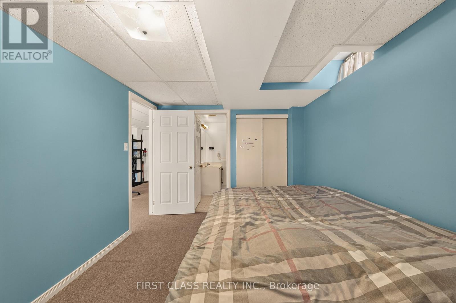 38 Pacific Wind Crescent Property Photo 37