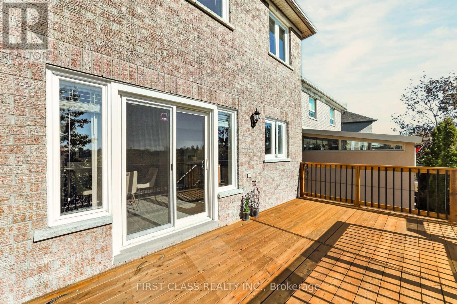 38 Pacific Wind Crescent Property Photo 39