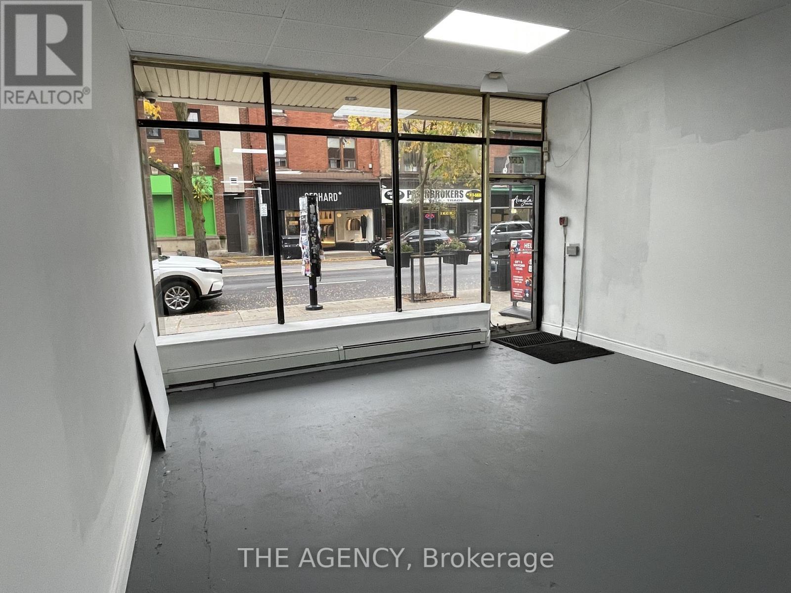 2936 Dundas Street W Property Photo 3