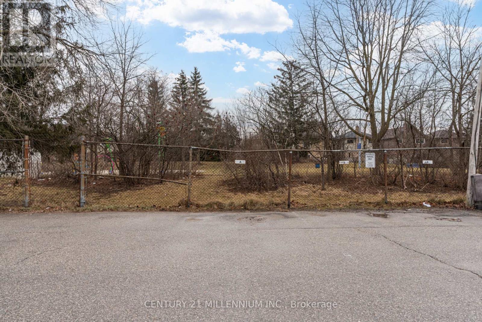A - 41 English Street Property Photo 15