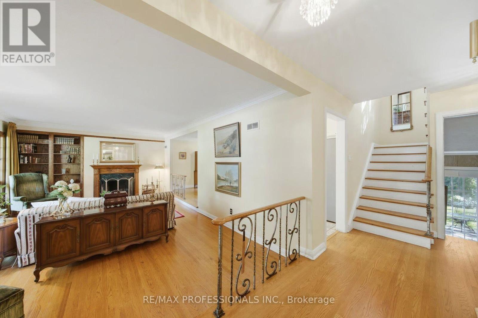 15 Hartfield Court Property Photo 6