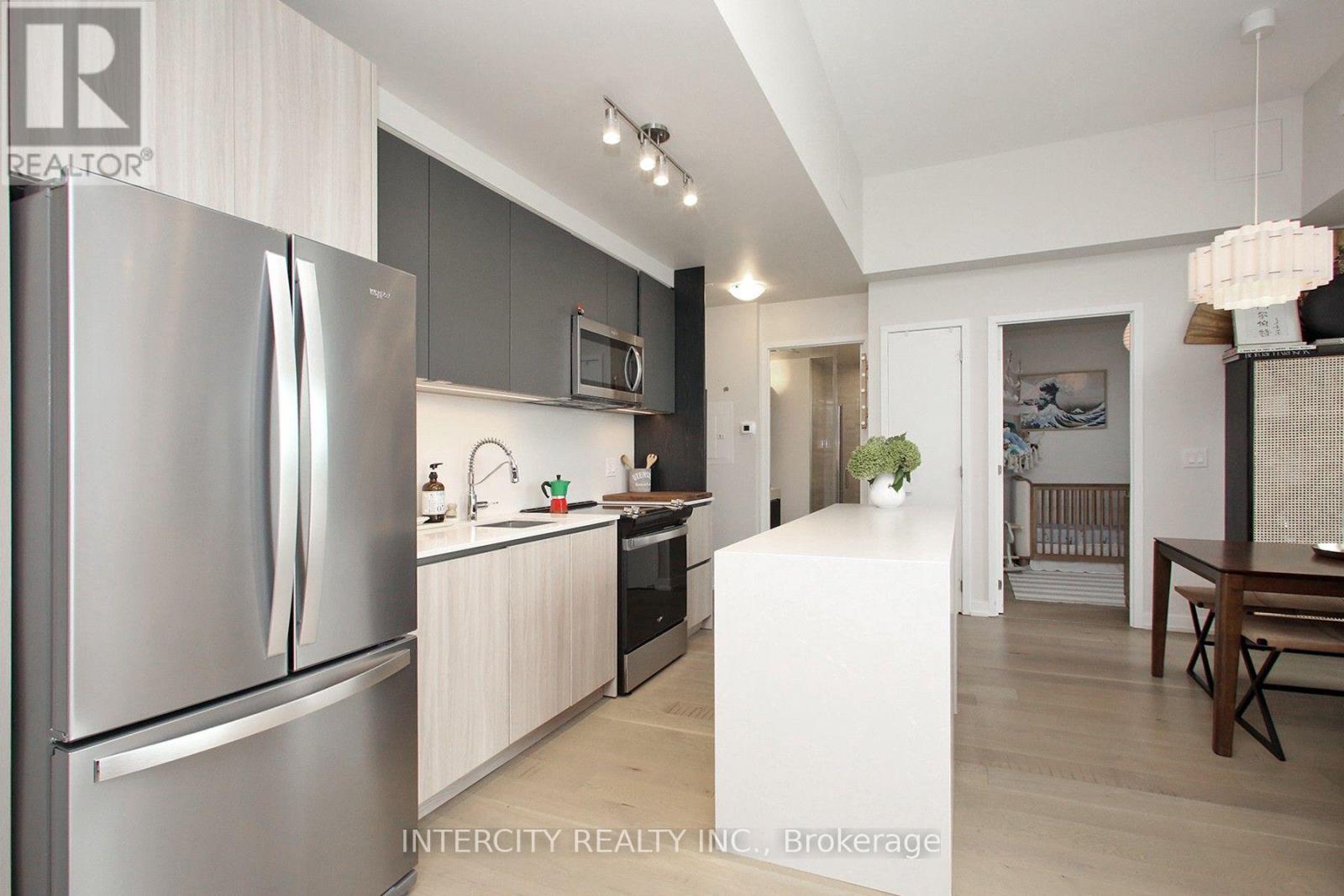 1201 - 3100 Keele Street Property Photo 15