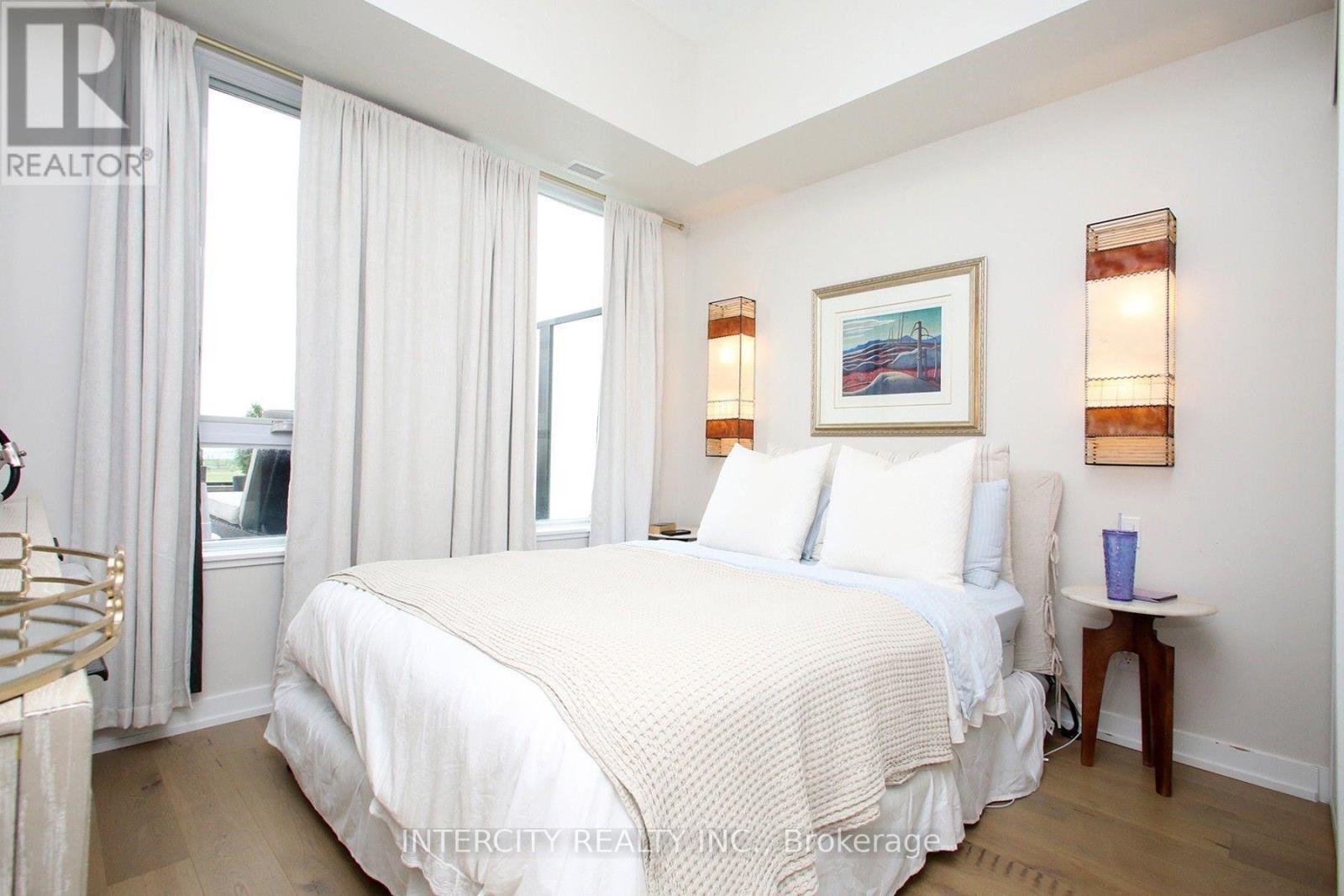 1201 - 3100 Keele Street Property Photo 16