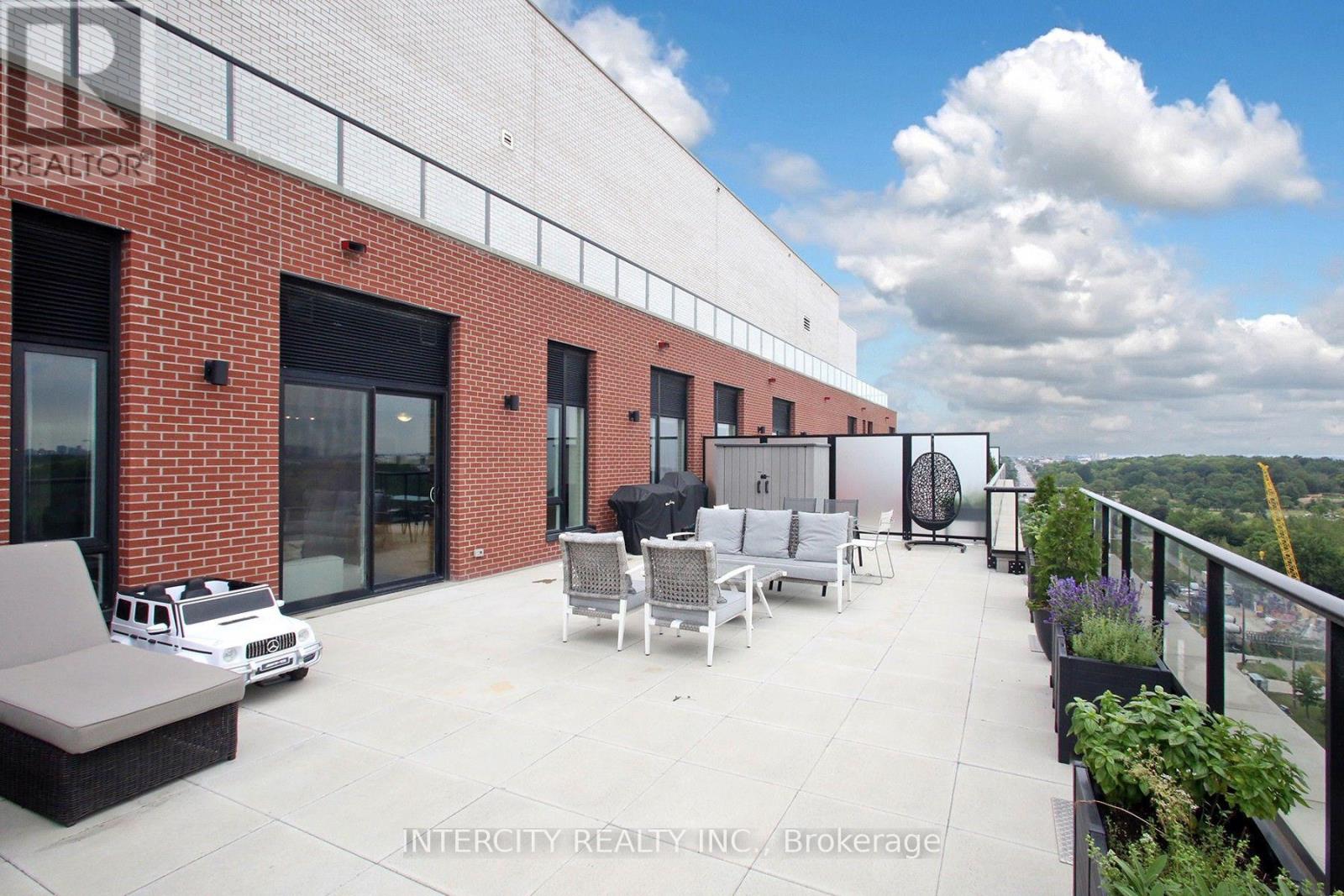 1201 - 3100 Keele Street Property Photo 20