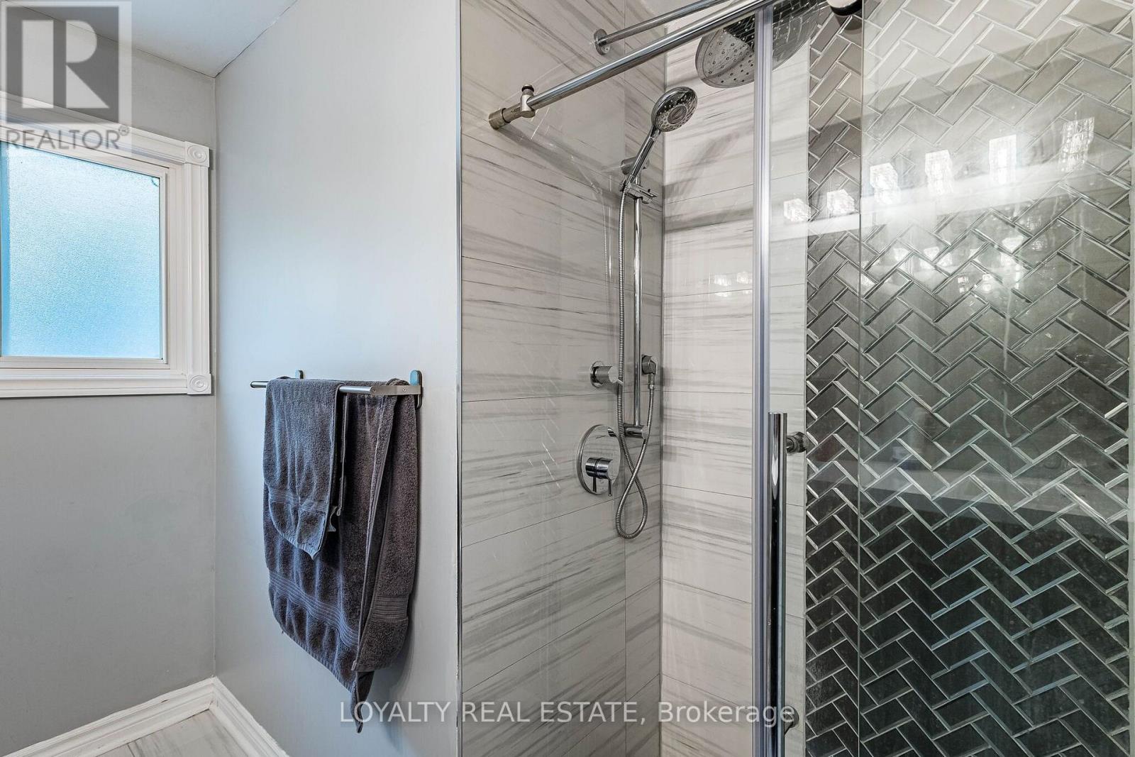 52 Newcastle Crescent Property Photo 15