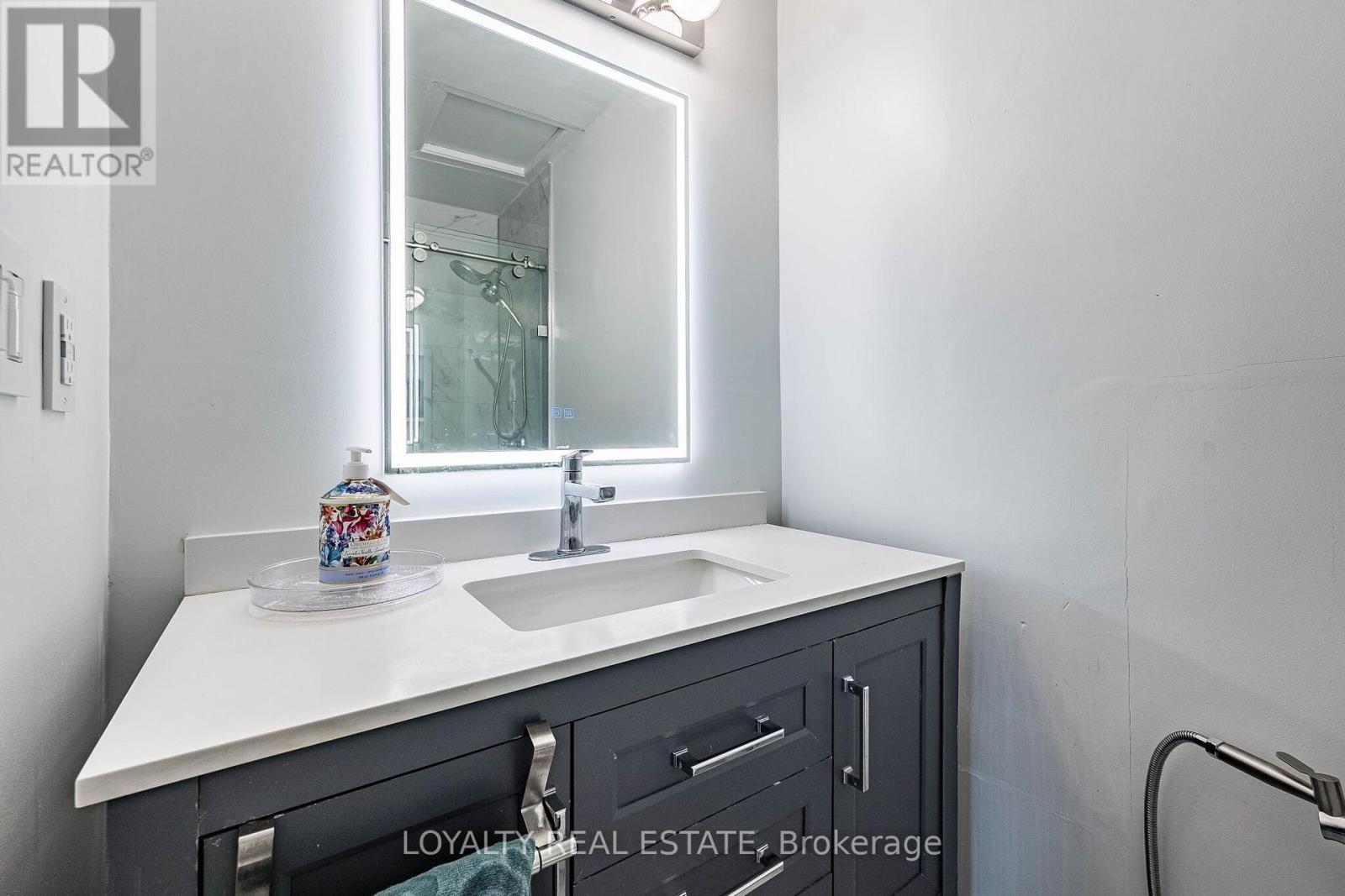 52 Newcastle Crescent Property Photo 18