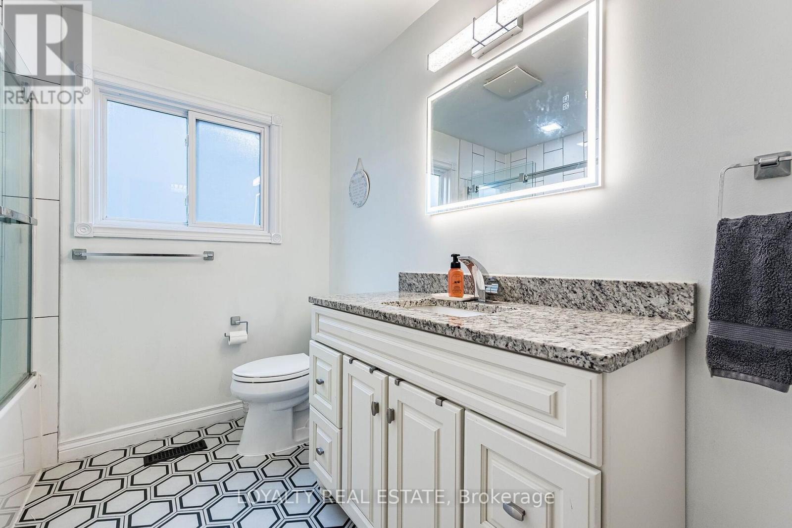 52 Newcastle Crescent Property Photo 22