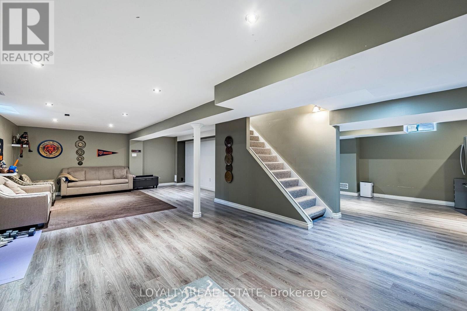 52 Newcastle Crescent Property Photo 24