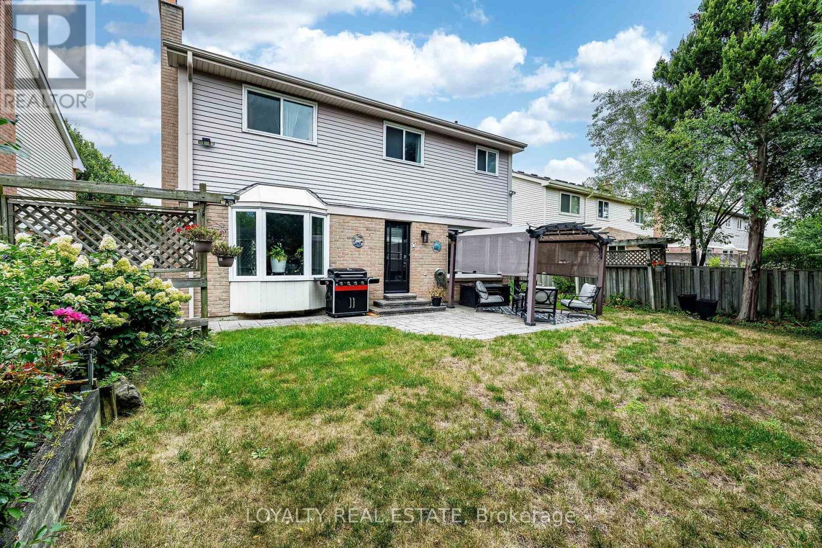 52 Newcastle Crescent Property Photo 26