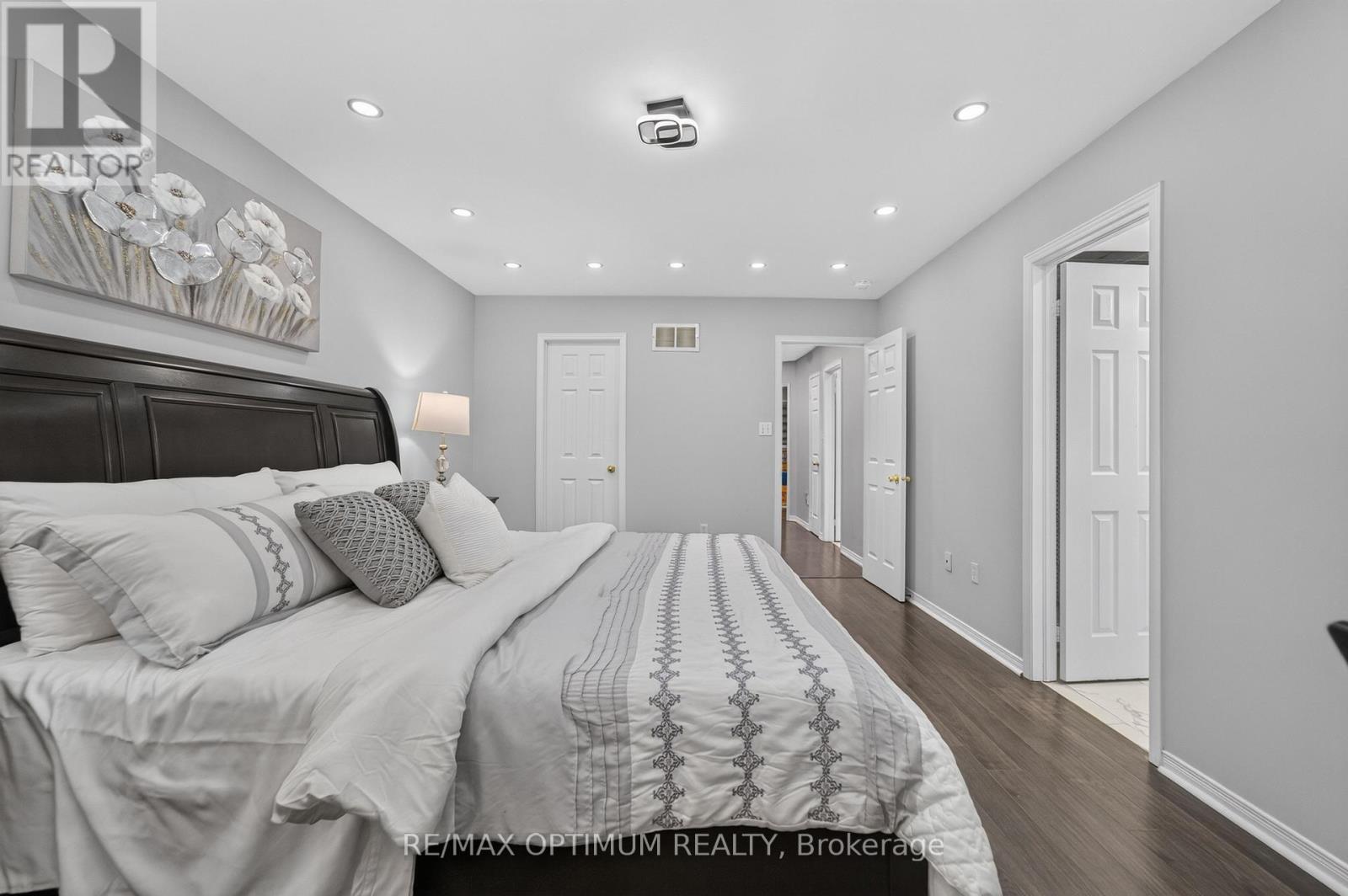 120 Zia Dodda Crescent Property Photo 24