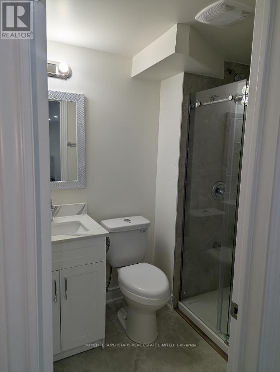 Basement Apartment - 26 Glenmore Crescent Property Photo 12