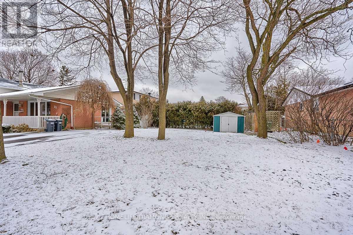 35 Edenborough Drive Property Photo 5