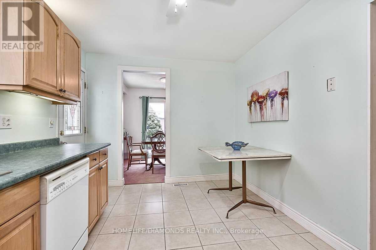 35 Edenborough Drive Property Photo 13