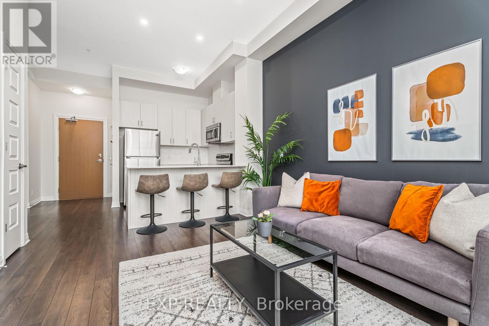 627 - 1105 Leger Way Property Photo 1