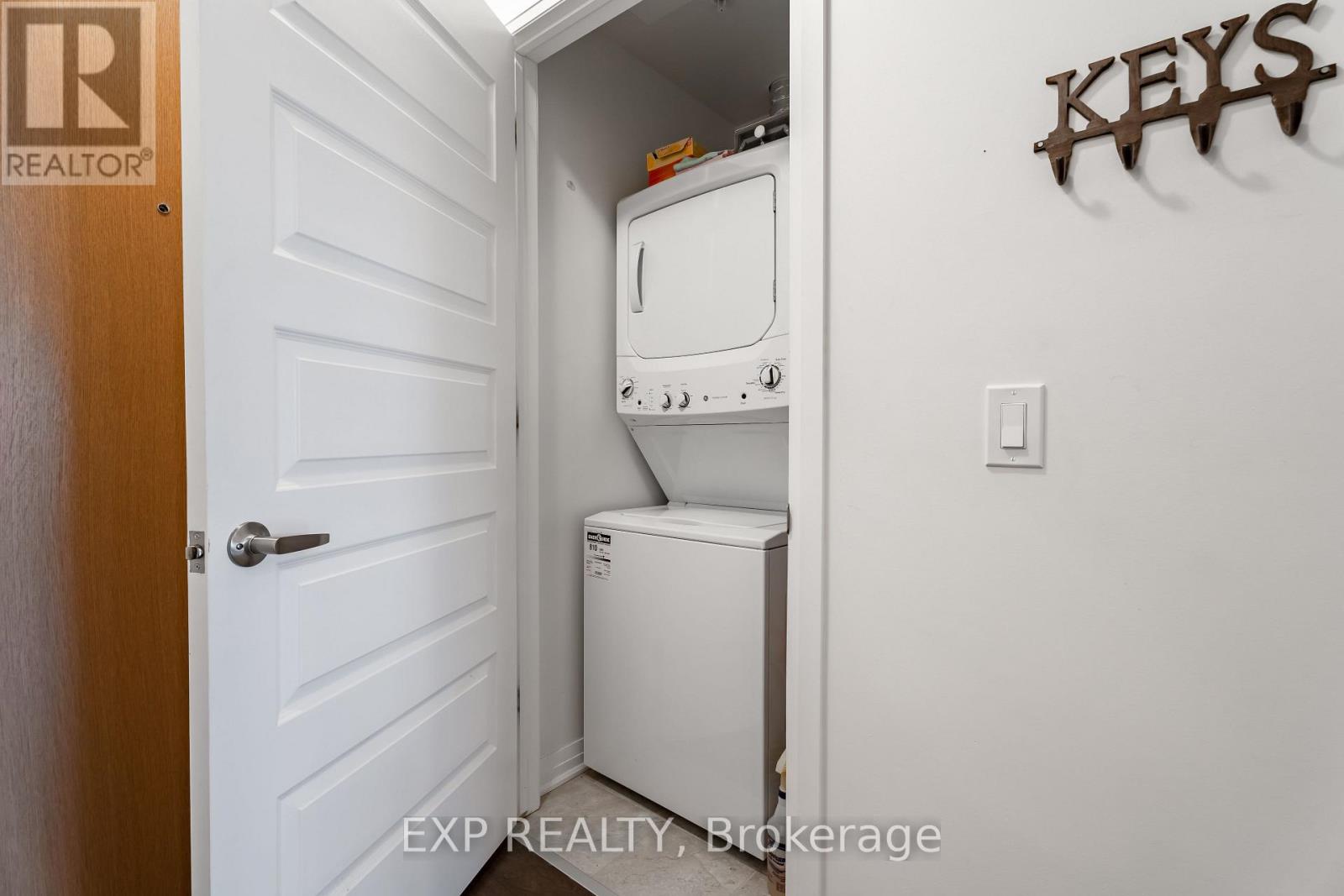 627 - 1105 Leger Way Property Photo 23