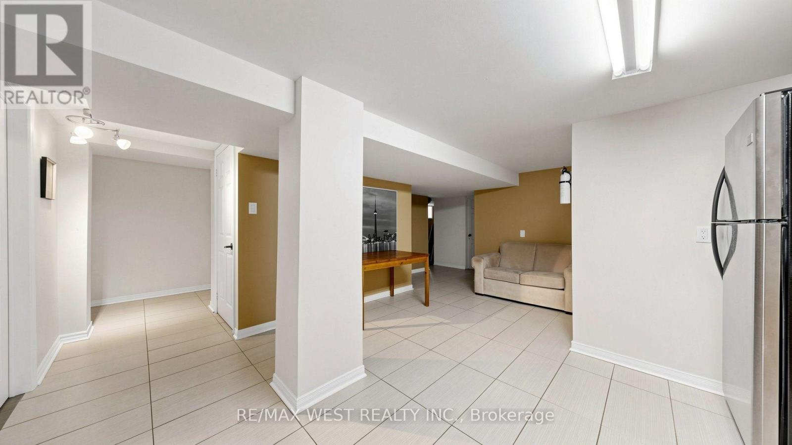 32 Allonsius Drive Property Photo 27