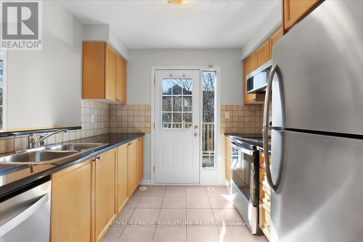931 Deverell Place Property Photo 10