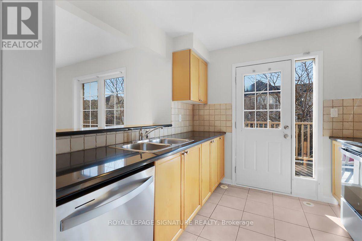 931 Deverell Place Property Photo 11