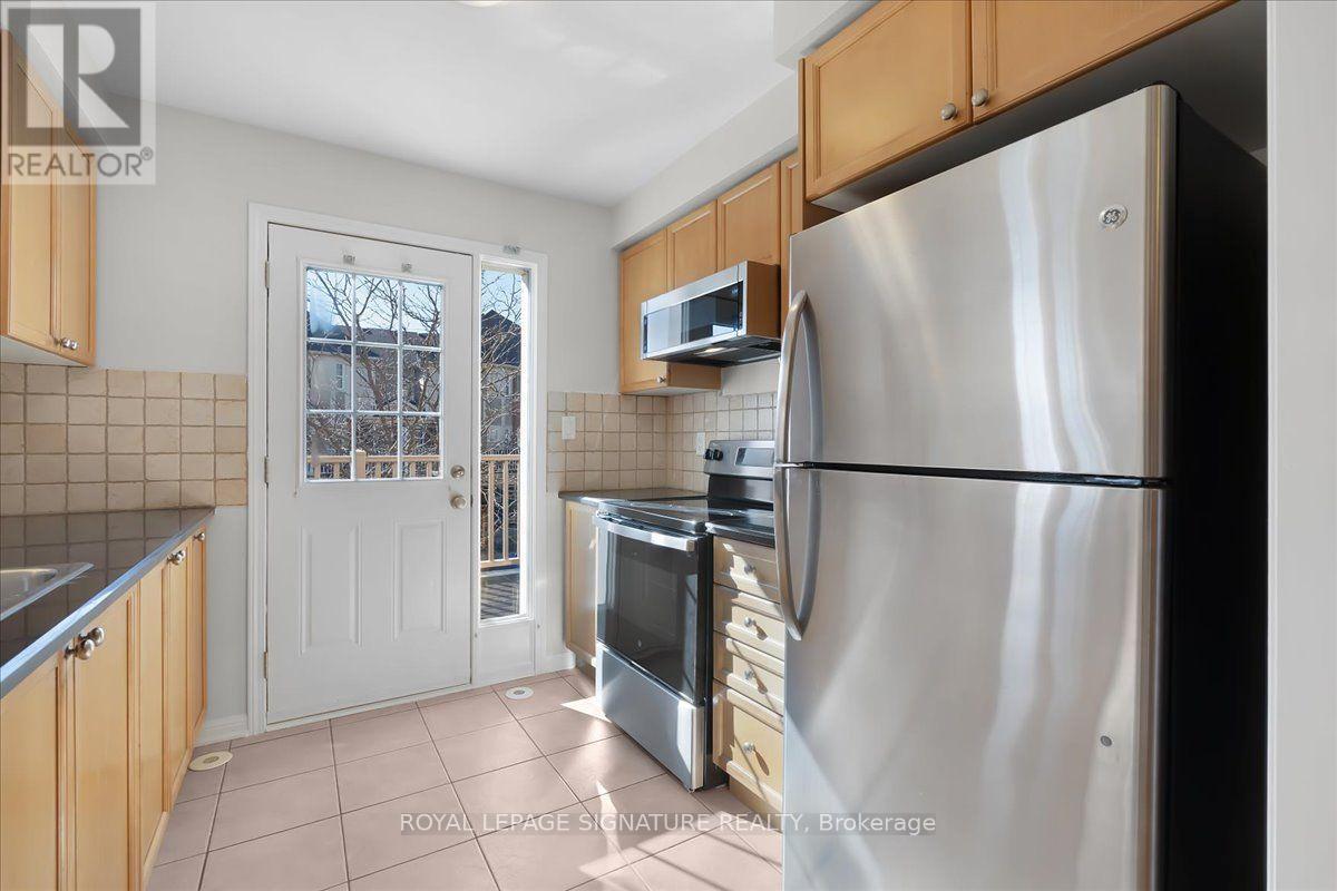 931 Deverell Place Property Photo 12