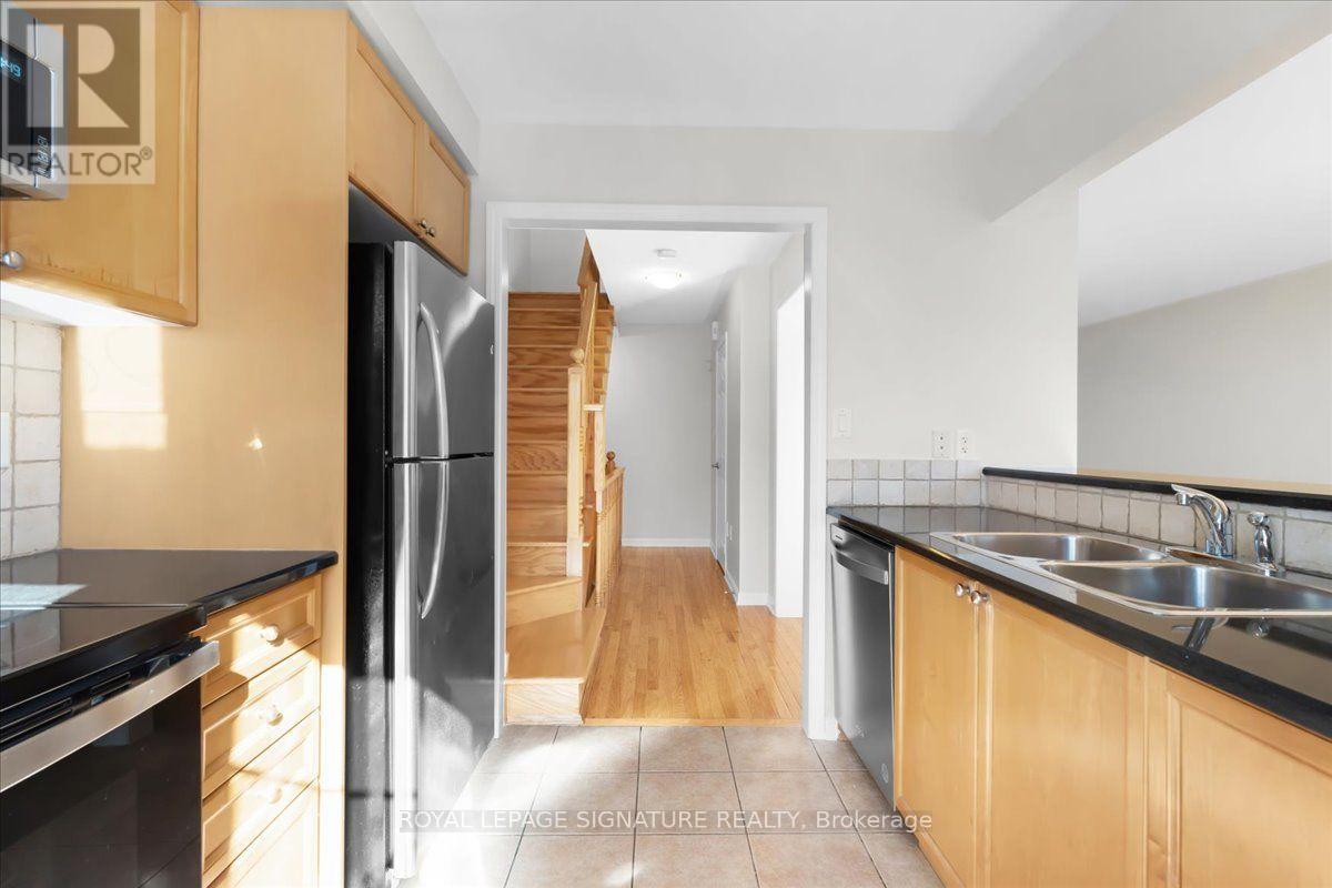 931 Deverell Place Property Photo 13
