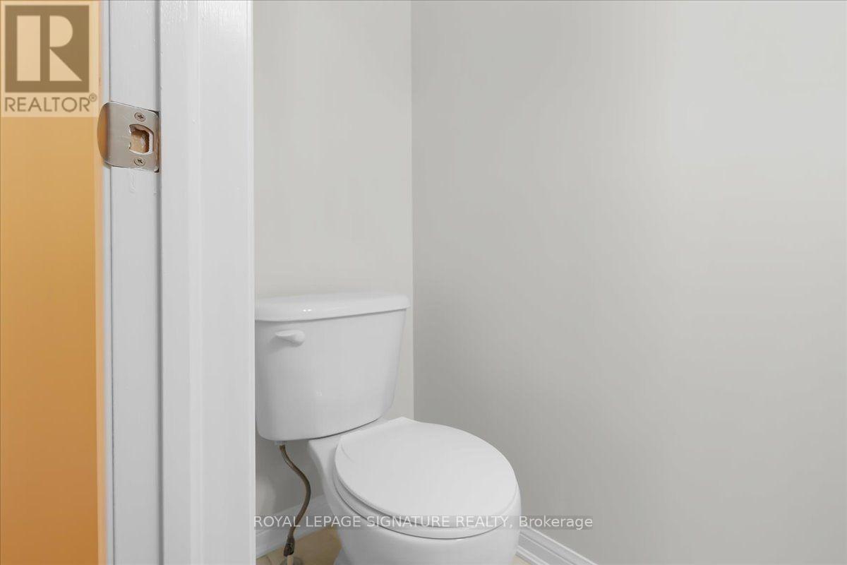 931 Deverell Place Property Photo 19