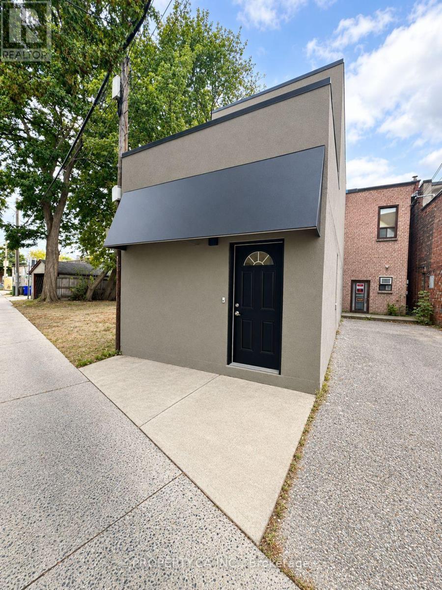 2 - 3100 DUNDAS STREET W Property Photo 1
