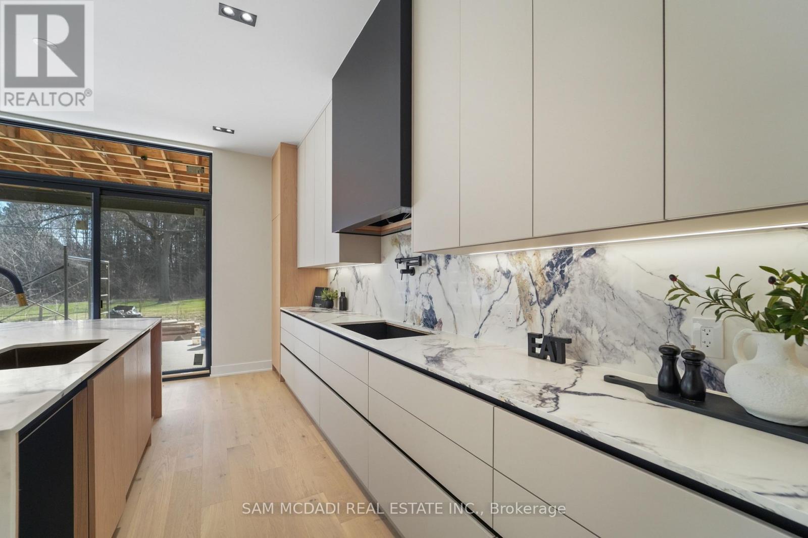 362 Meadow Wood Lane Property Photo 14
