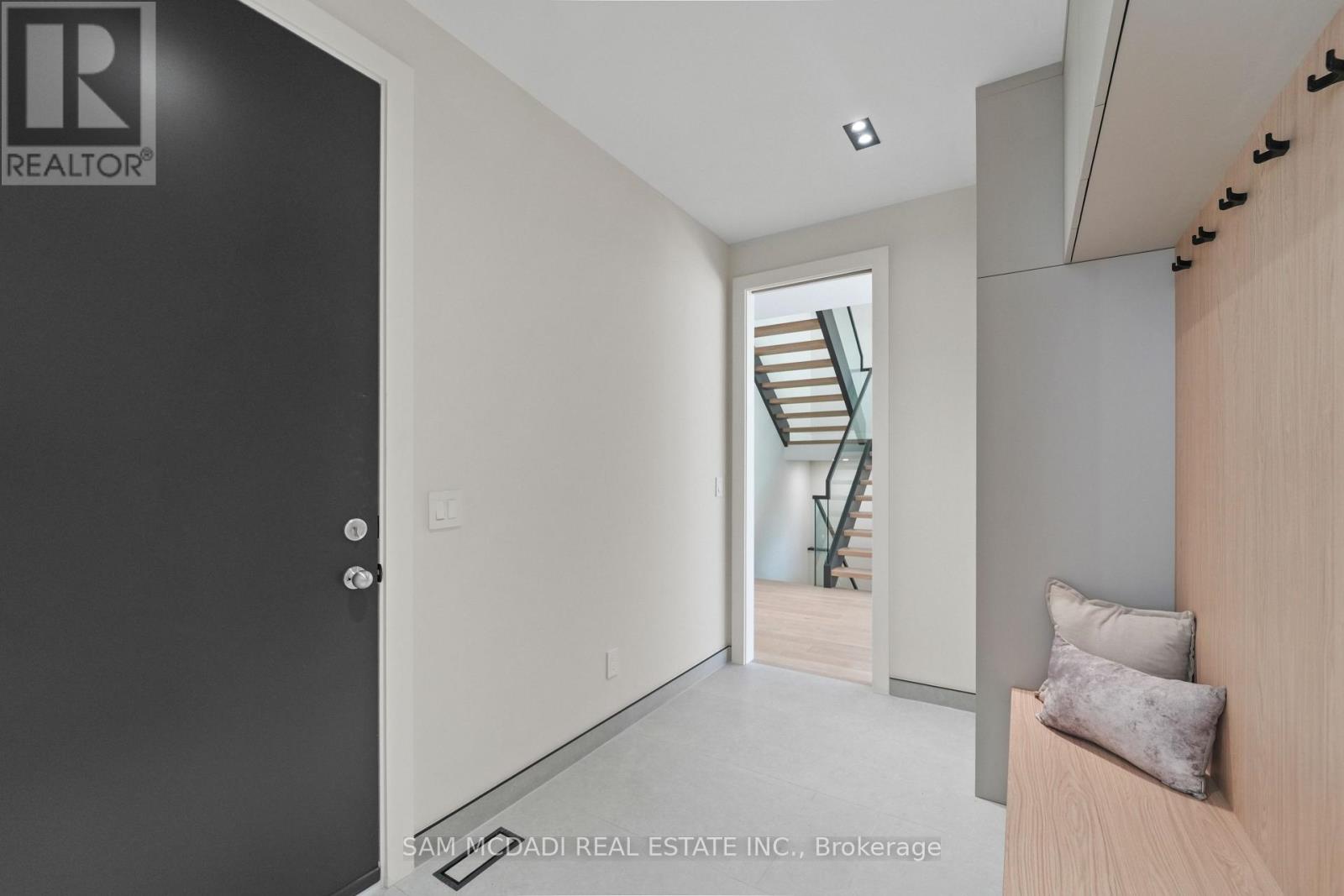 362 Meadow Wood Lane Property Photo 16