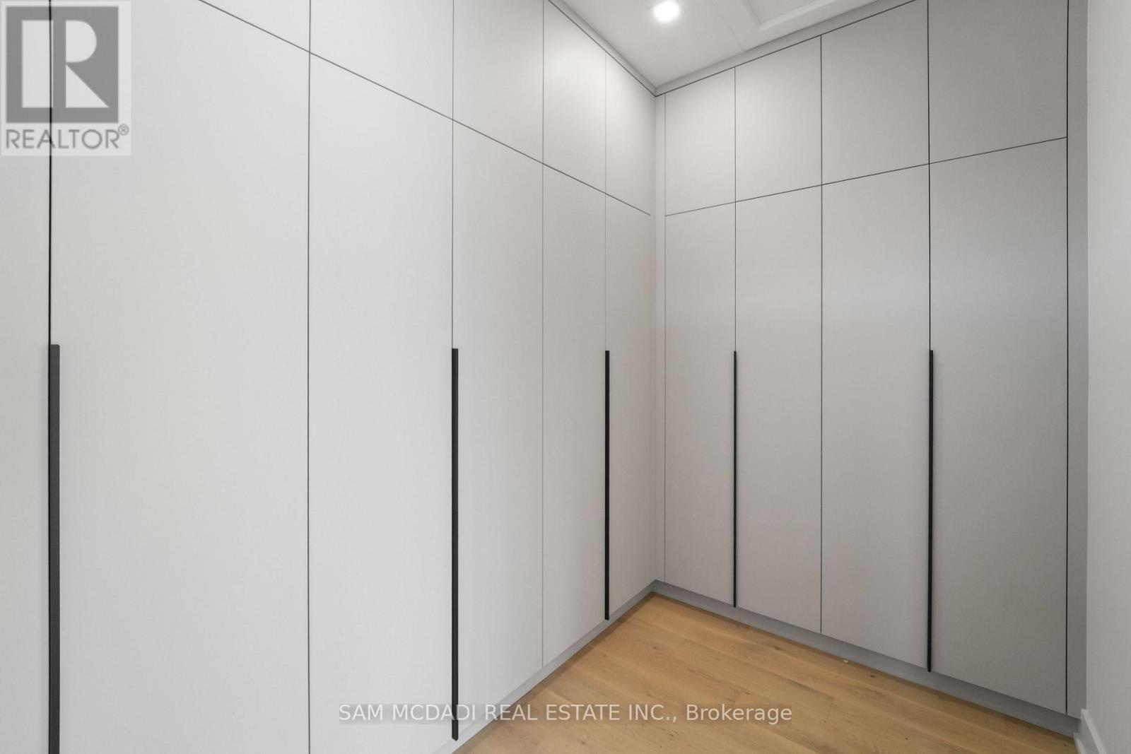 362 Meadow Wood Lane Property Photo 28