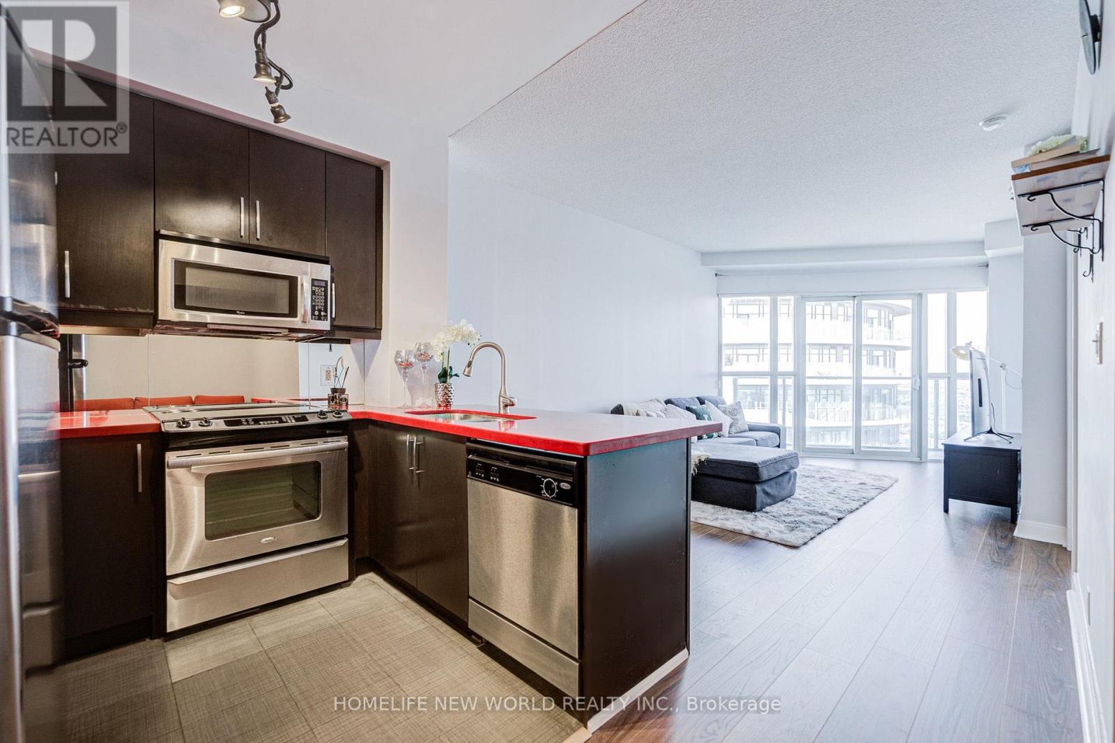 4906 - 60 Absolute Avenue Property Photo 10